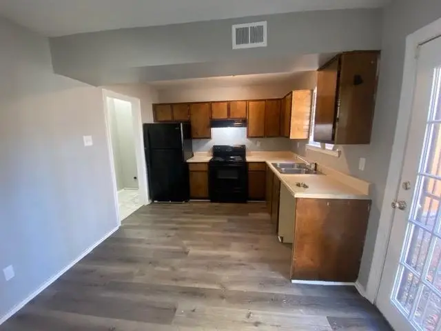 3393 SUNNYFIELD CV, Memphis, TN 38118 - #1
