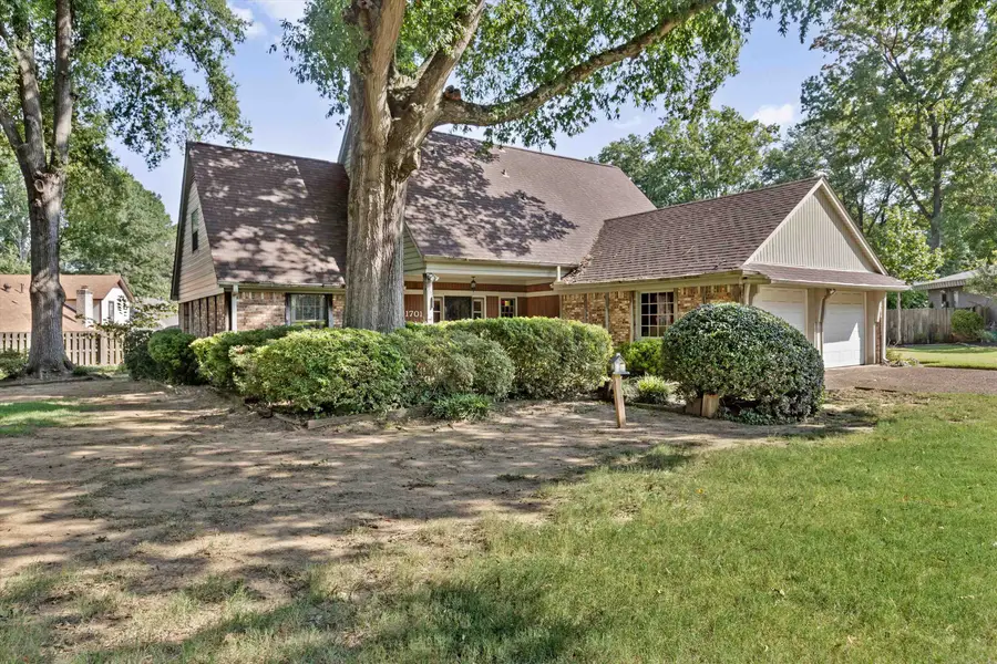 1701 NESHOBA CV, Germantown, TN 38138 - #2