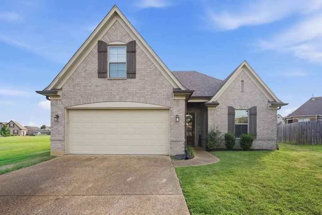7527 WOODINVILLE CV, Memphis, TN 38125 - #1
