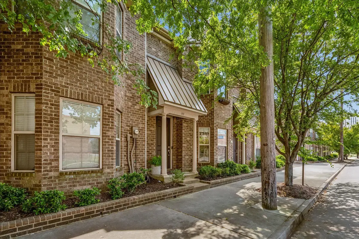 97 W CAROLINA AVE, Memphis, TN 38103 - #1