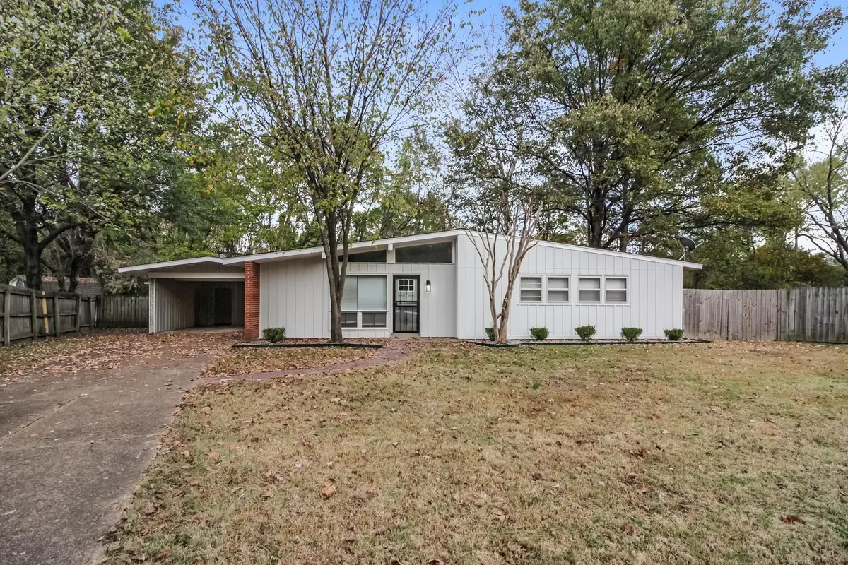 5194 WARFIELD CV, Memphis, TN 38117 - #1