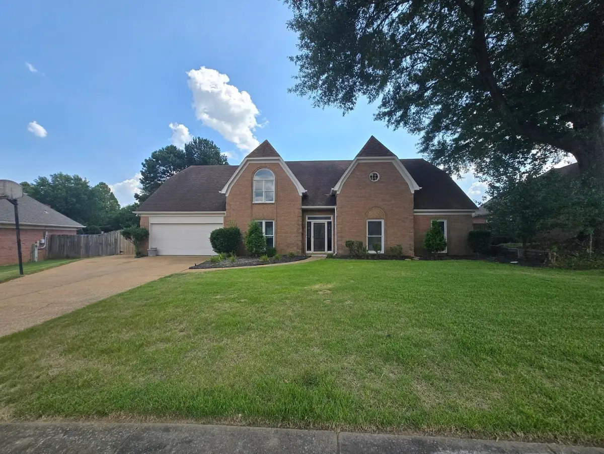 7755 S THUNDERSTONE CIR S, Memphis, TN 38125 - #1