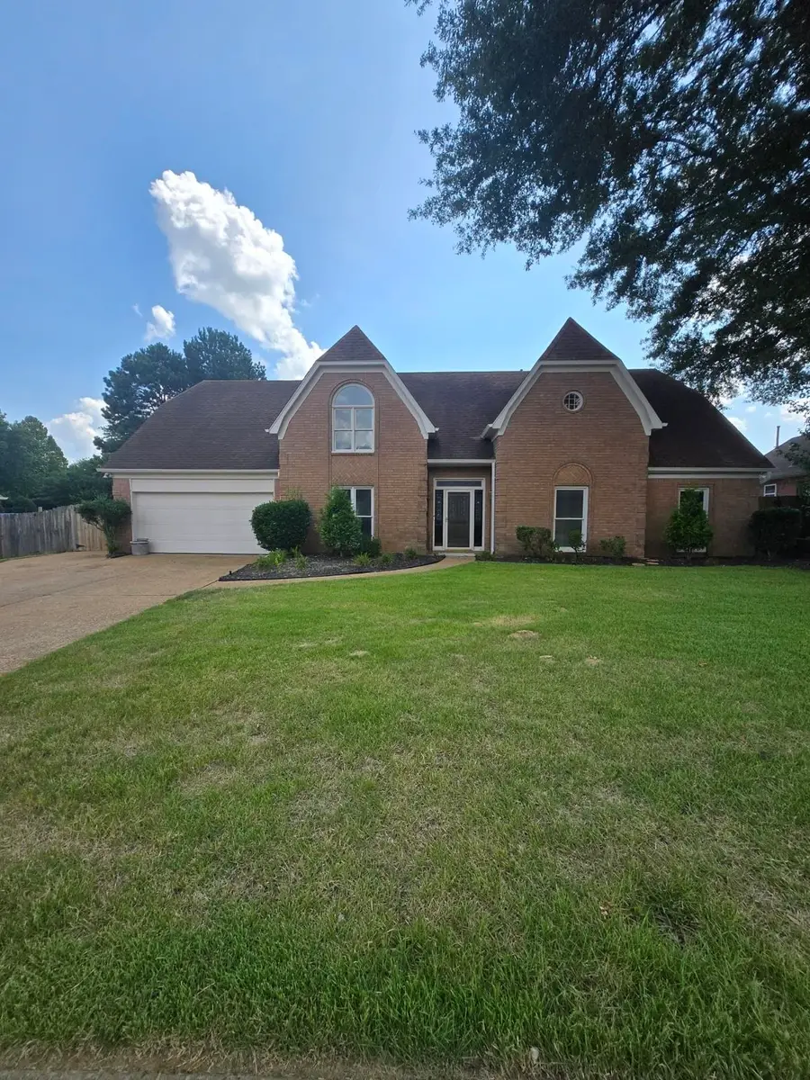 7755 S THUNDERSTONE CIR S, Memphis, TN 38125 - #2