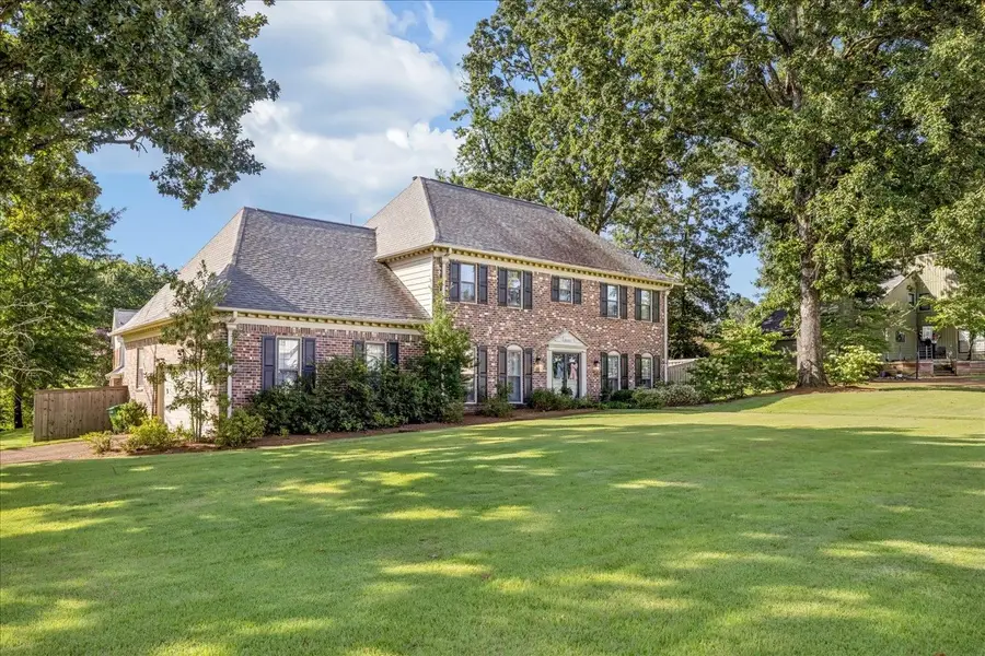 8601 DOGWOOD RD, Germantown, TN 38139 - #2