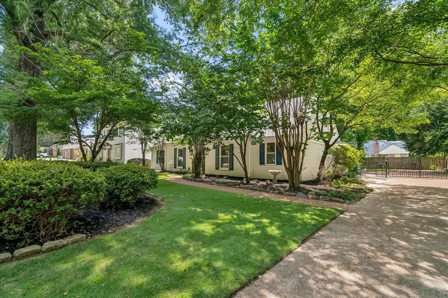1539 RIVERDALE RD, Germantown, TN 38138 - #2