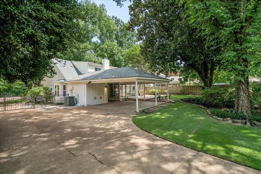 1539 RIVERDALE RD, Germantown, TN 38138 - #3
