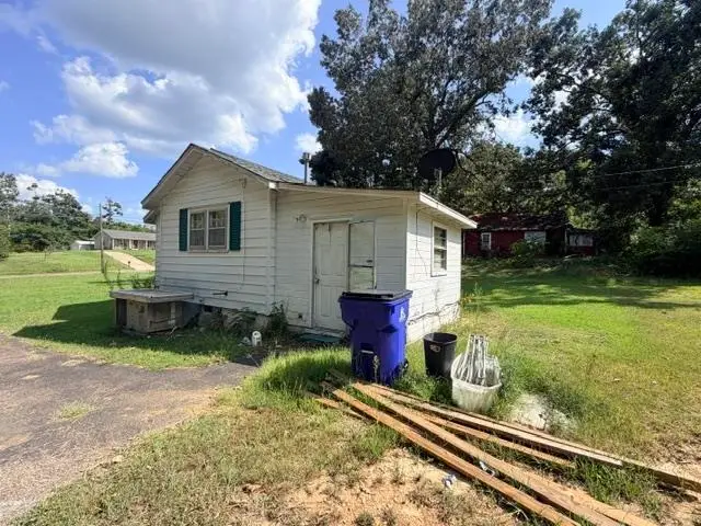 623 CRAVENS RD, Savannah, TN 38372 - #2