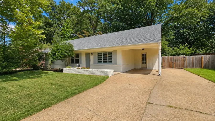 296 N WHITE STATION RD, Memphis, TN 38117 - #2