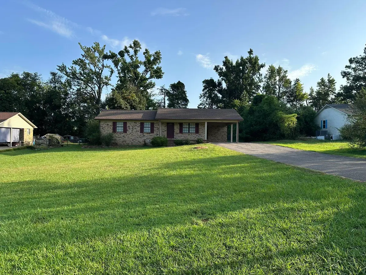 320 CEDAR COVE LN, Savannah, TN 38372 - #1