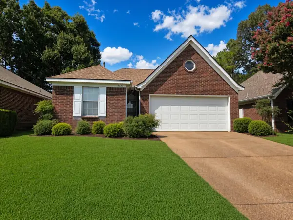 8134 TIMBER KNOLL LN, Memphis, TN 38018