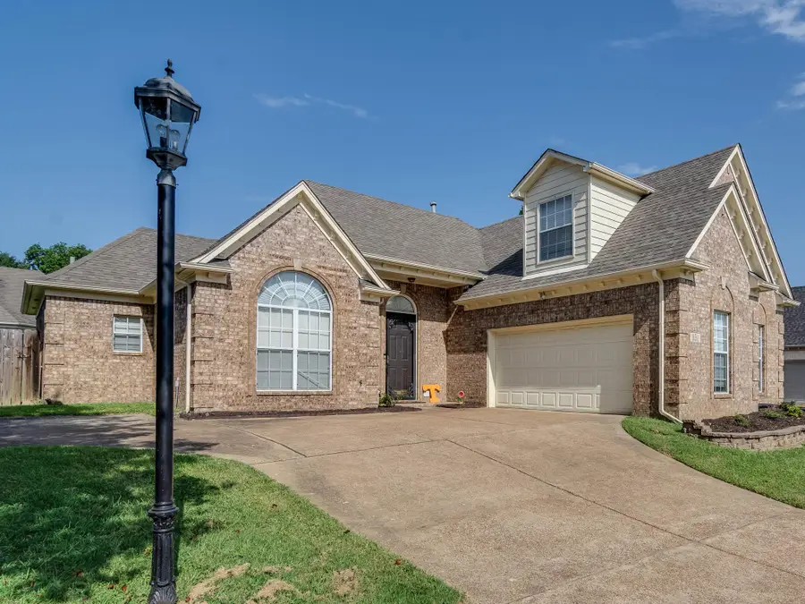 951 W NESTING WOOD CIR, Cordova, TN 38018 - #2