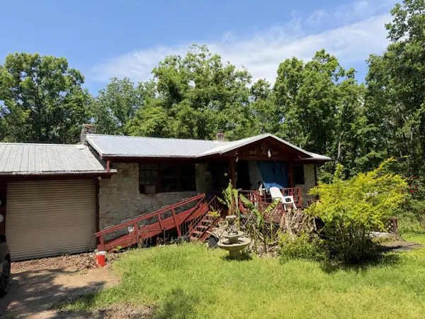 1700 COY HILL RD, Olivehill, TN 38475-9999