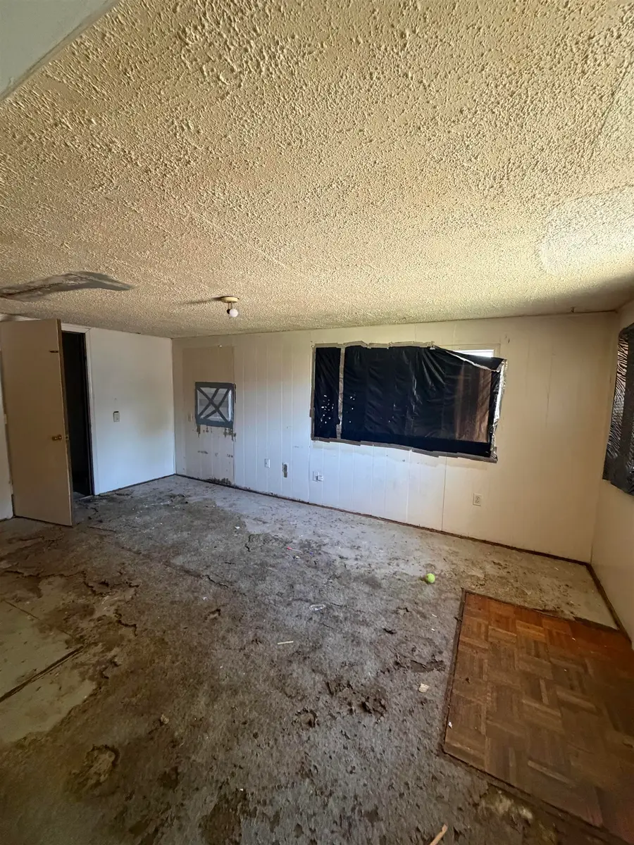 6353 BROCKMAN DR, Millington, TN 38053 - #3
