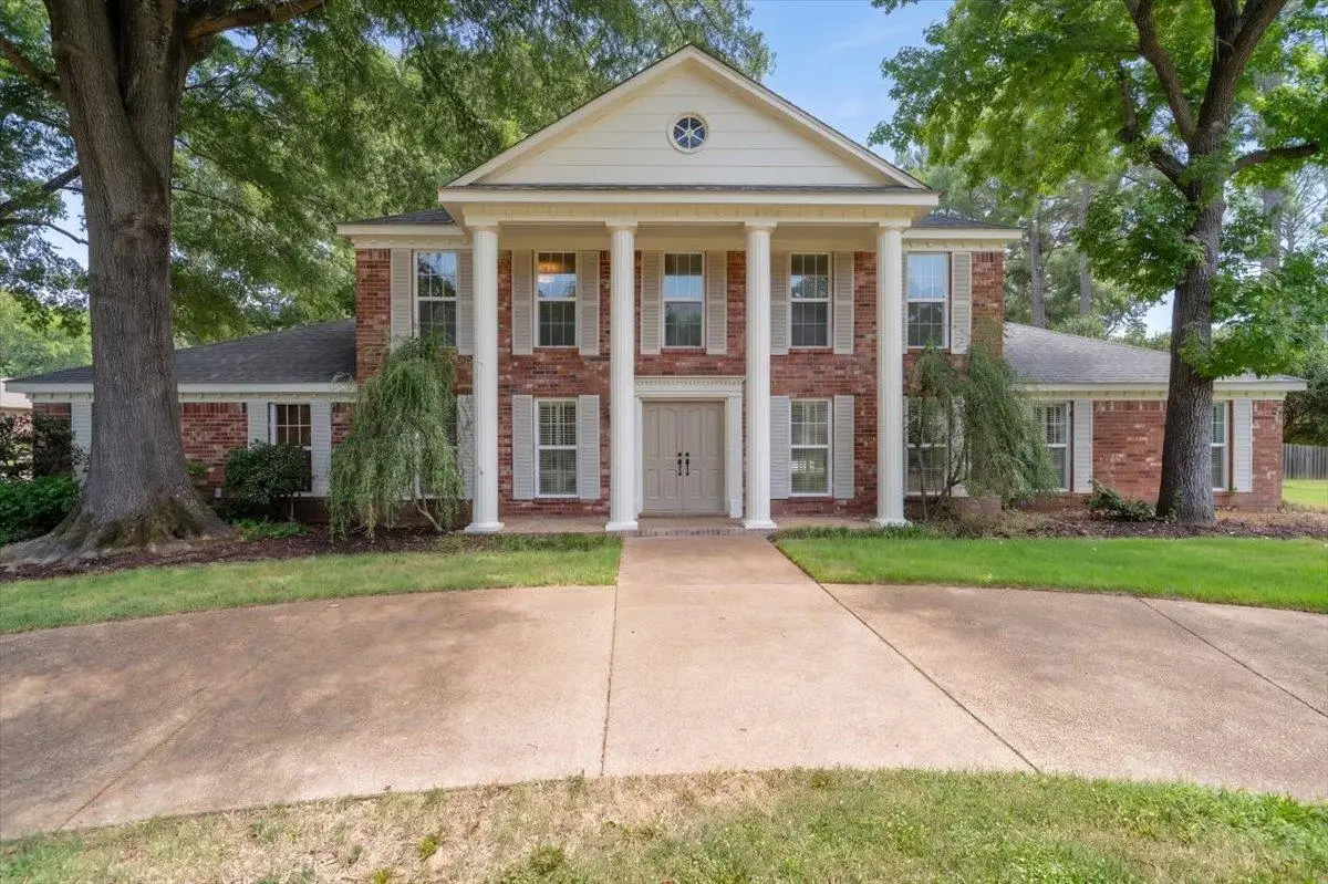 1290 PEBBLE CREEK LN, Memphis, TN 38120 - #1