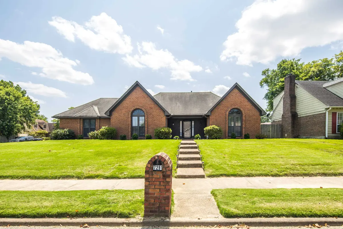 7291 BARNSTABLE RD, Memphis, TN 38125 - #1