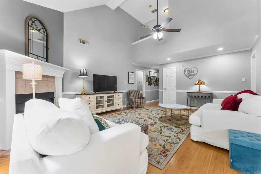 7979 JILLS CREEK DR, Bartlett, TN 38133 - #3