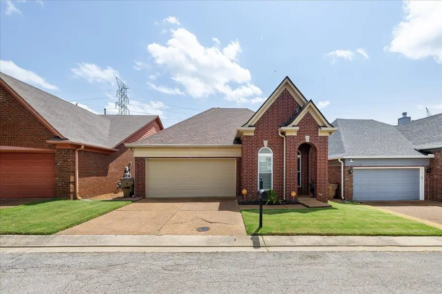9123 S BERRY GARDEN CIR, Cordova, TN 38016 - #2