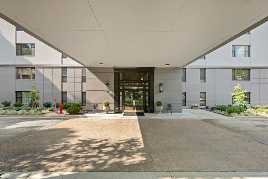 585 S GREER ST #303, Memphis, TN 38111 - #2