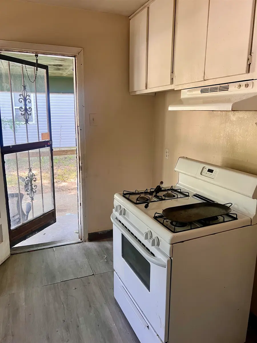 955 BONNIE ST, Memphis, TN 38122 - #3