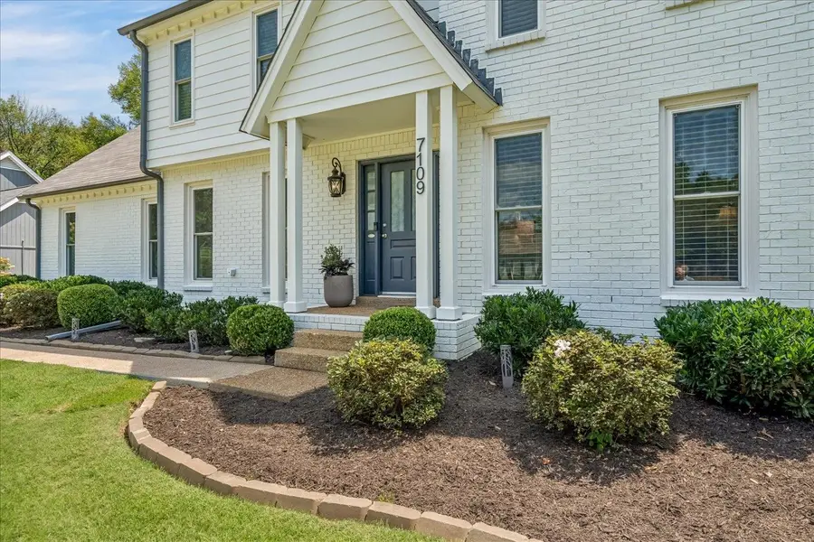 7109 WOODRIDGE LN, Germantown, TN 38138 - #2