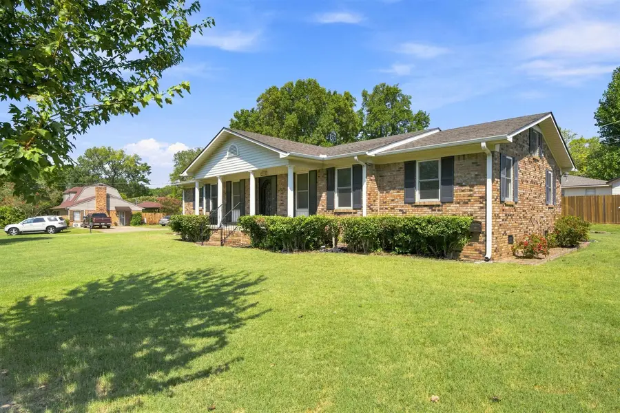506 CHARLES AVE, Munford, TN 38058 - #2