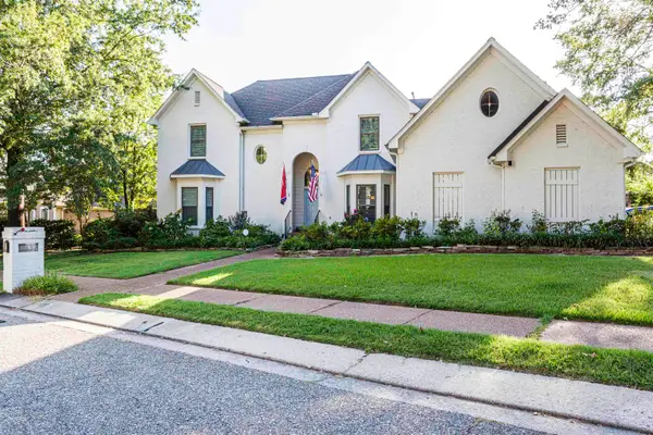 1337 FAIRWAY FOREST DR E, Memphis, TN 38016