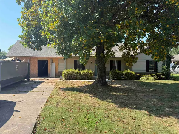 672 SHANNON LN, Atoka, TN 38004