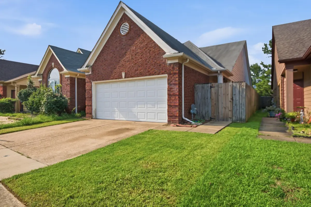 7788 LIPSCOMB DR, Memphis, TN 38125 - #1