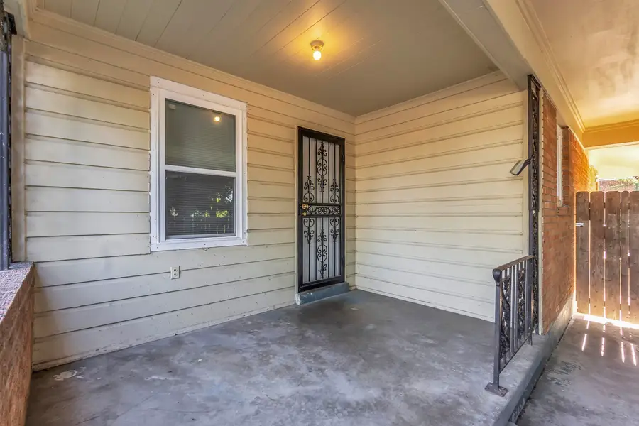 611 WARING RD, Memphis, TN 38122 - #3