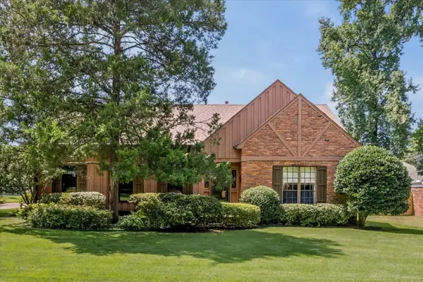 1659 TAMARACK LN, Germantown, TN 38138