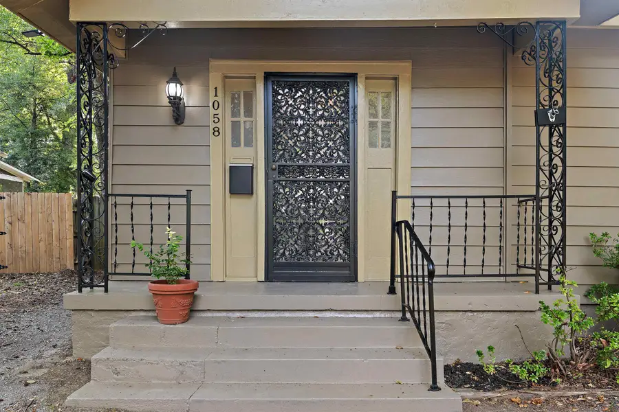 1058 FLEECE ST, Memphis, TN 38104 - #2
