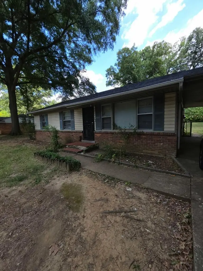 5350 LOCHINVAR RD, Memphis, TN 38116 - #1