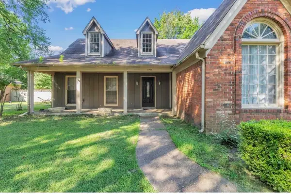 8193 WALNUT CREEK RD E, Memphis, TN 38018