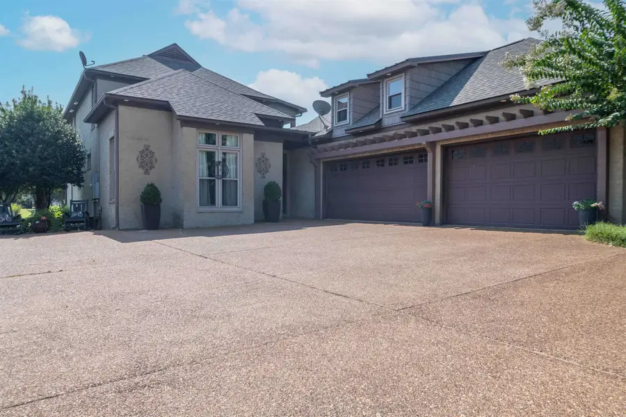 41 ARBOR GREENS CV, Covington, TN 38019 - #2