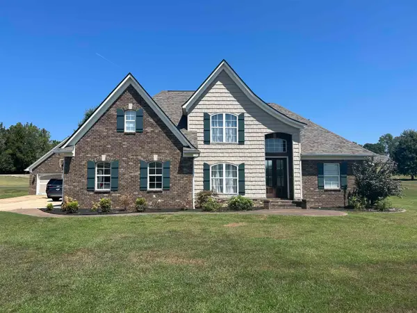38 PATRIOT CV, Brighton, TN 38011