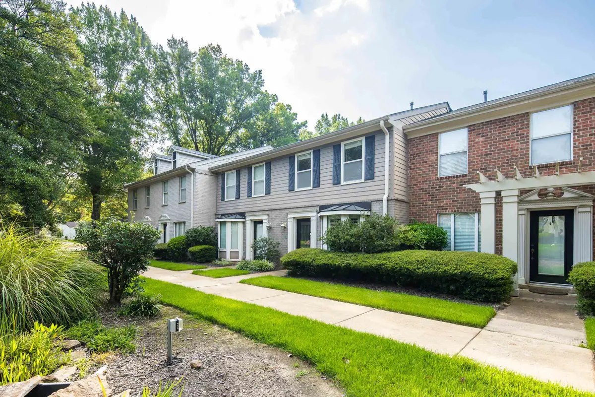 7488 GERMANTOWN SQ, Germantown, TN 38138 - #1