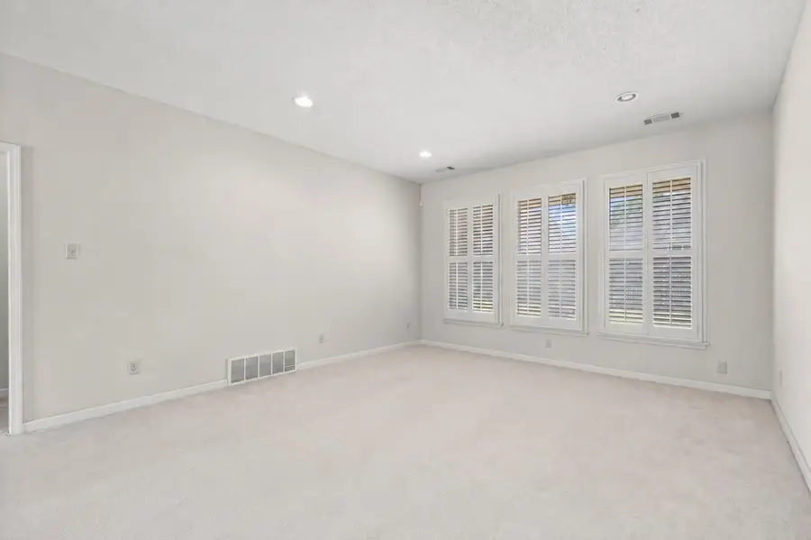 8977 CHIMNEYROCK BLVD, Cordova, TN 38016 - #2