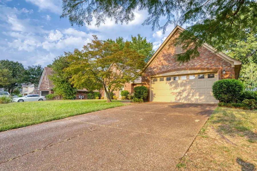 8747 GRANDBURY PL, Cordova, TN 38016 - #2