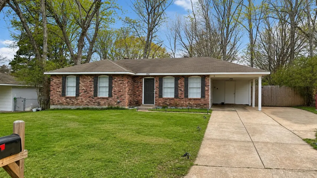 1902 MERRIMAC CV, Southaven, MS 38671-5124 - #1