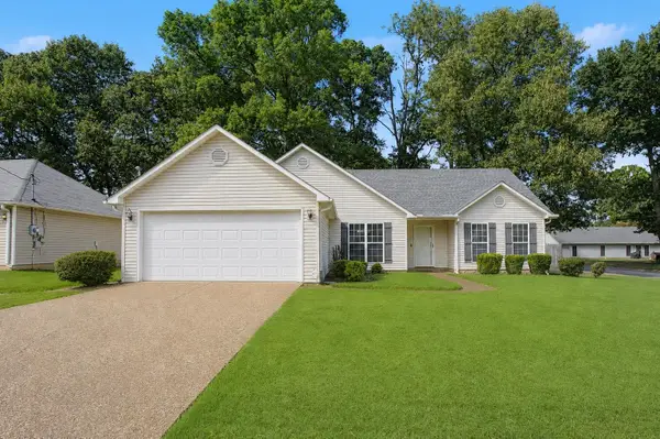 9 BROADLEAF CV, Jackson, TN 38305