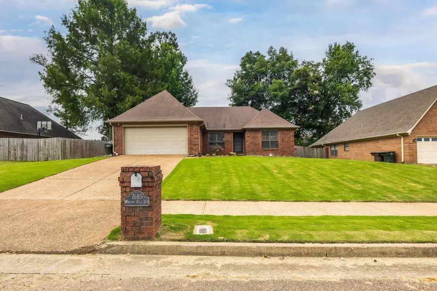 7685 SHADOW HILLS DR, Bartlett, TN 38002 - #2