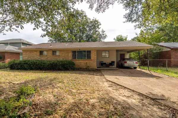 3726 SOUTHLAND ST, Memphis, TN 38109