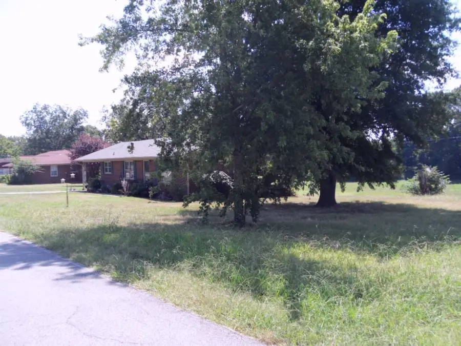 803 WINN AVE, Covington, TN 38019 - #3