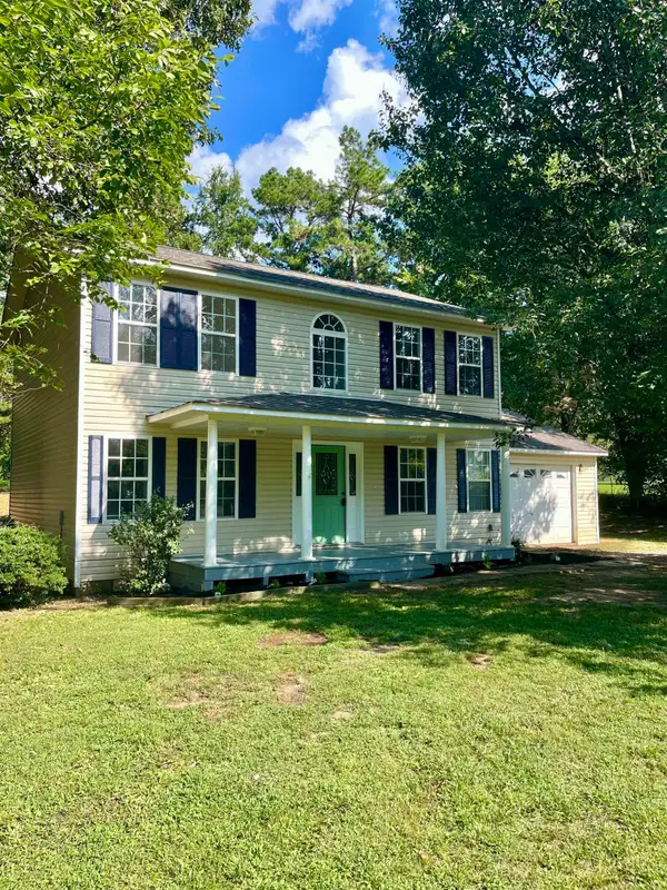 200 FAIRWAY DR, Saulsbury, TN 38067