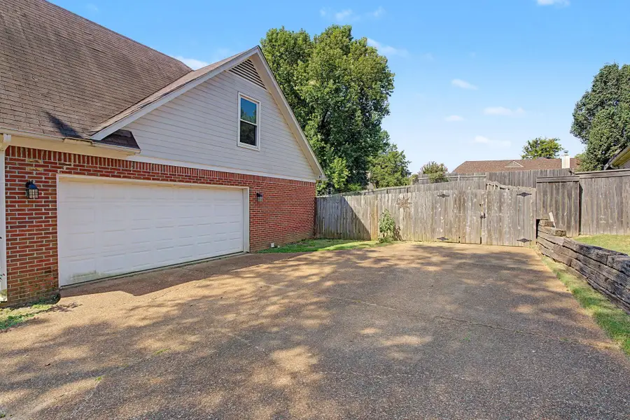 2729 SHADOW POINT CV W, Cordova, TN 38016 - #3