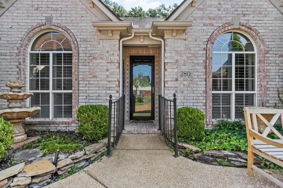 280 FOUNTAIN RIVER DR, Memphis, TN 38120 - #2