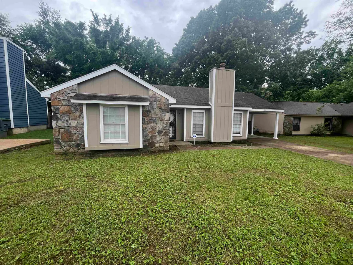 3305 BURGESS DR, Memphis, TN 38118 - #1
