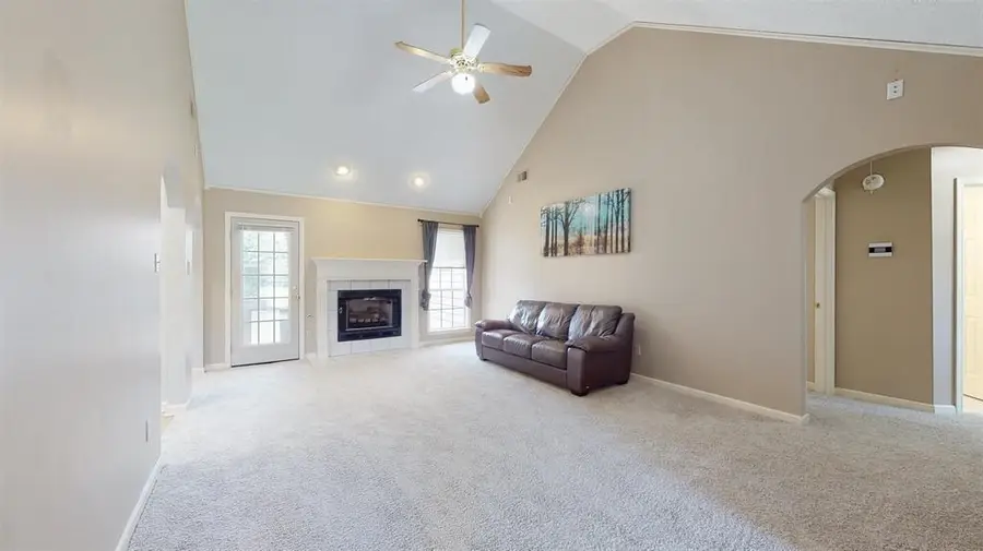 195 CROSS POINT DR, Collierville, TN 38017 - #3