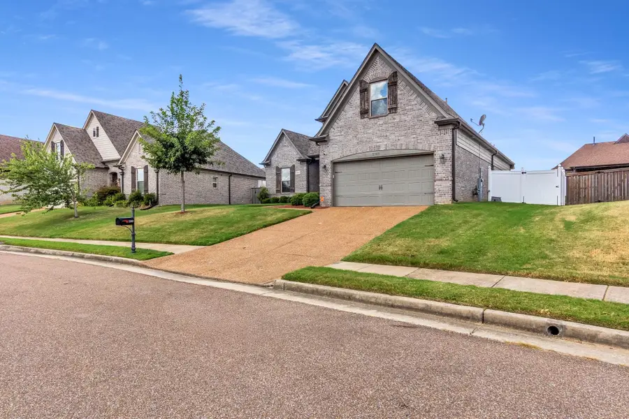 2183 COLERIDGE DR, Cordova, TN 38016 - #2