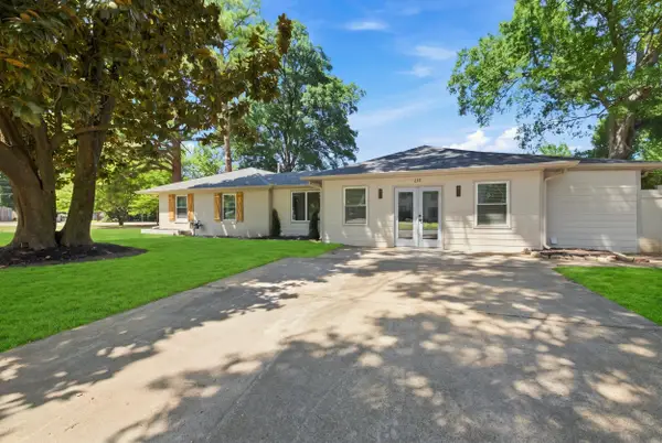 232 N PERKINS RD, Memphis, TN 38117
